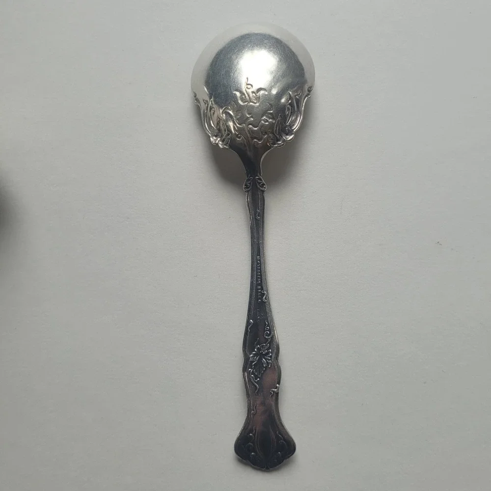 1847 Rogers Bros Vintage Grape Flatware Serving Spoon XS Fork Twisted